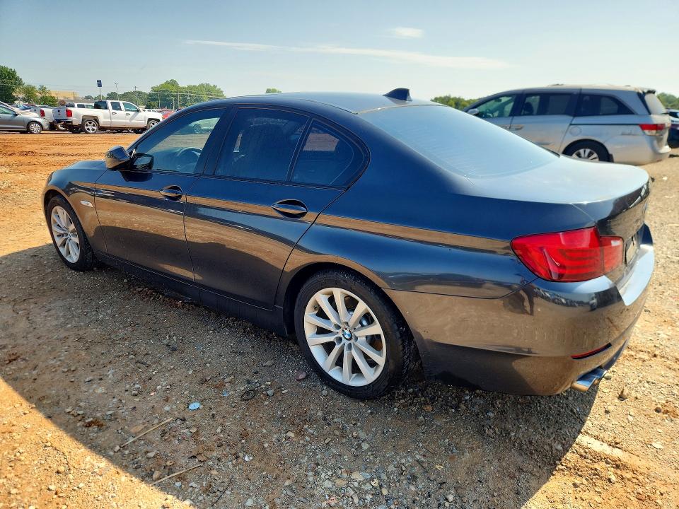 64565436 :رقم المزاد ، WBAFR1C5XBDS36774 vin ، 2011 Bmw 528 مزاد بيع