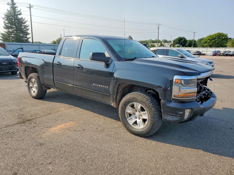64275666 :رقم المزاد ، 2GCVKREC3J1108433 vin ، 2018 Chevrolet Silverado مزاد بيع