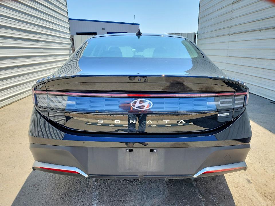 64132656 :رقم المزاد ، KMHL24JJ1TA144639 vin ، 2026 Hyundai Sonata Hybrid مزاد بيع
