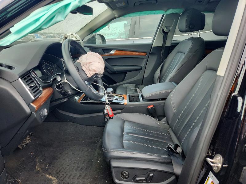 63777376 :رقم المزاد ، WA1AAAFY7M2082382 vin ، 2021 Audi Q5 مزاد بيع