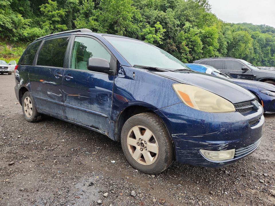 Продажа на аукционе авто 2004 Toyota Sienna, vin: 5TDZA23C44S033947, номер лота: 65202206