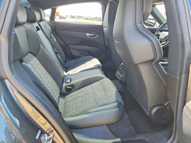 Продажа на аукционе авто 2022 Audi E-tron Gt, vin: WAUEJBFW8N7005999, номер лота: 65176146