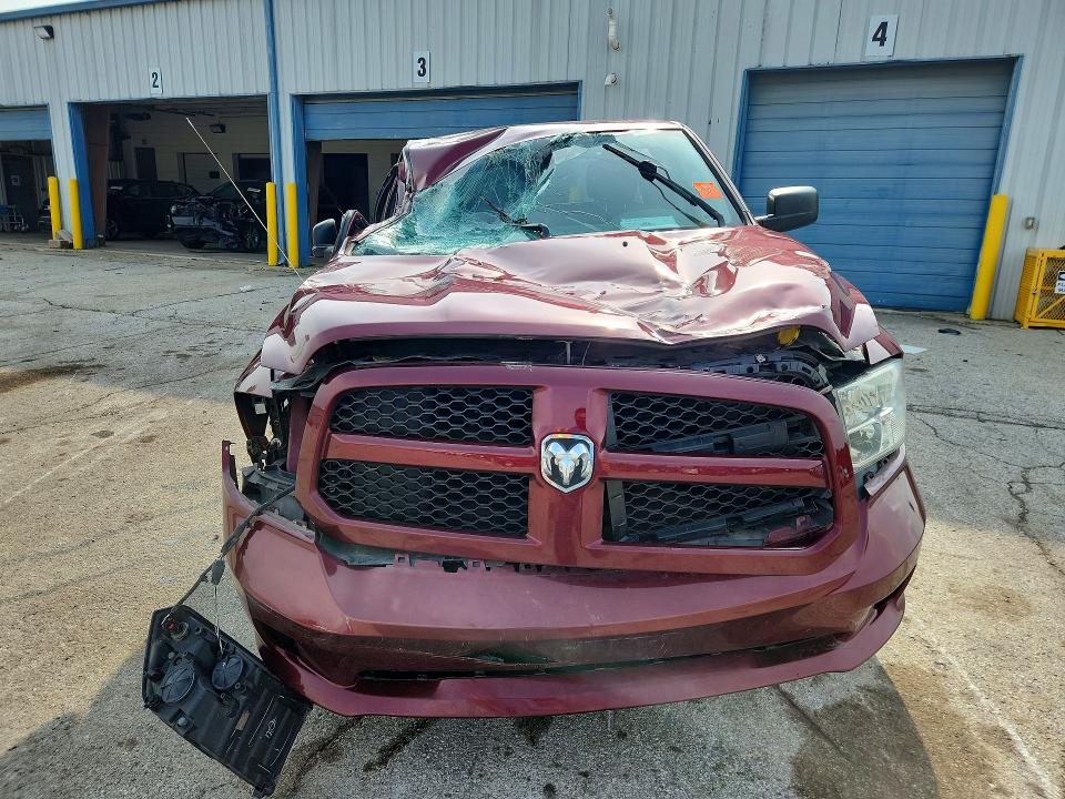 Aukcja sprzedaży 2018 Ram 1500, vin: 1C6RR7FGXJS308705, numer aukcji: 63893816