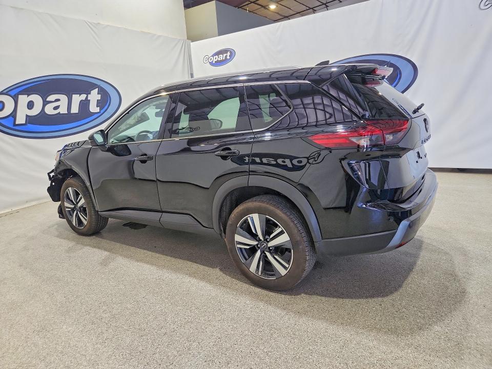 66215256 :رقم المزاد ، 5N1BT3CB4TC802273 vin ، 2026 Nissan Rogue مزاد بيع