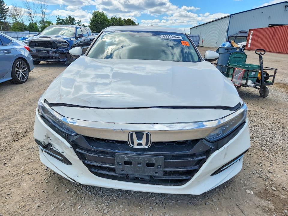 Продажа на аукционе авто 2019 Honda Accord, vin: 1HGCV3F72KA800818, номер лота: 65373066