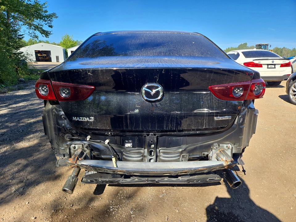 Продажа на аукционе авто 2019 Mazda 3, vin: JM1BPAB75K1119972, номер лота: 65258336