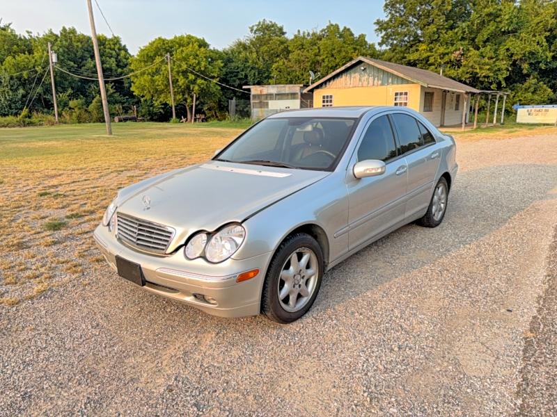 63262746 :رقم المزاد ، WDBRF61JX3F351952 vin ، 2003 Mercedes-benz C مزاد بيع