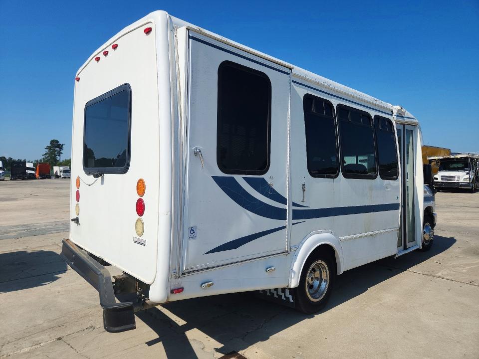 62073496 :رقم المزاد ، 1FDEE3FS3CDA87113 vin ، 2012 Ford E350 مزاد بيع
