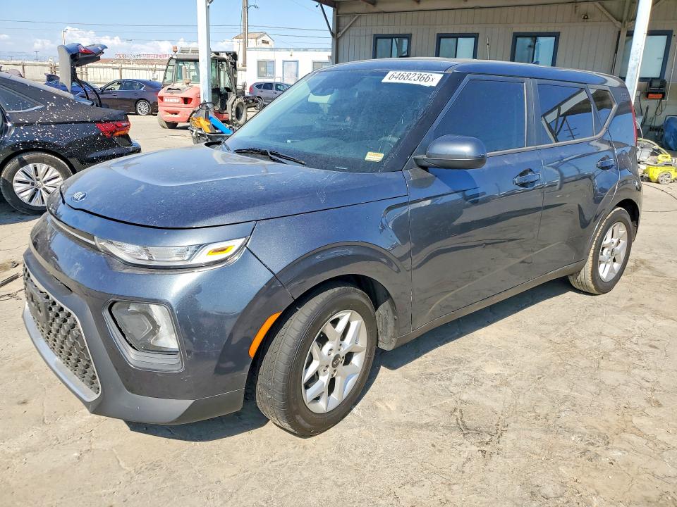 64682366 :رقم المزاد ، KNDJ23AU1L7105109 vin ، 2020 Kia Soul مزاد بيع