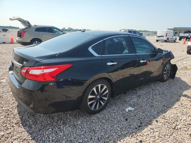 2017 Nissan Altima მანქანა იყიდება აუქციონზე, vin: 1N4AL3AP8HC180353, აუქციონის ნომერი: 64238086