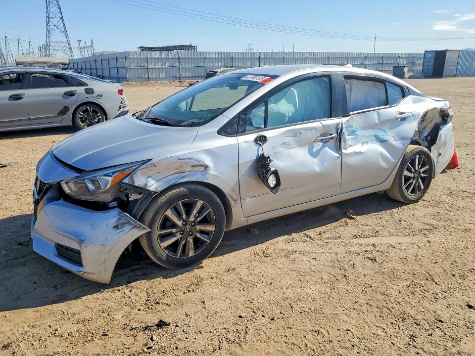 63760766 :رقم المزاد ، 3N1CN8EV4ML878608 vin ، 2021 Nissan Versa مزاد بيع