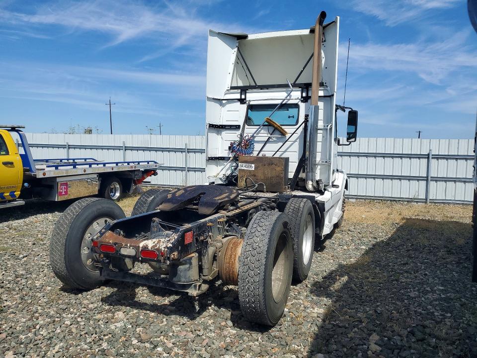 Продажа на аукционе авто 2011 Volvo Vnl, vin: 4V4NC9EG9BN532932, номер лота: 64145506
