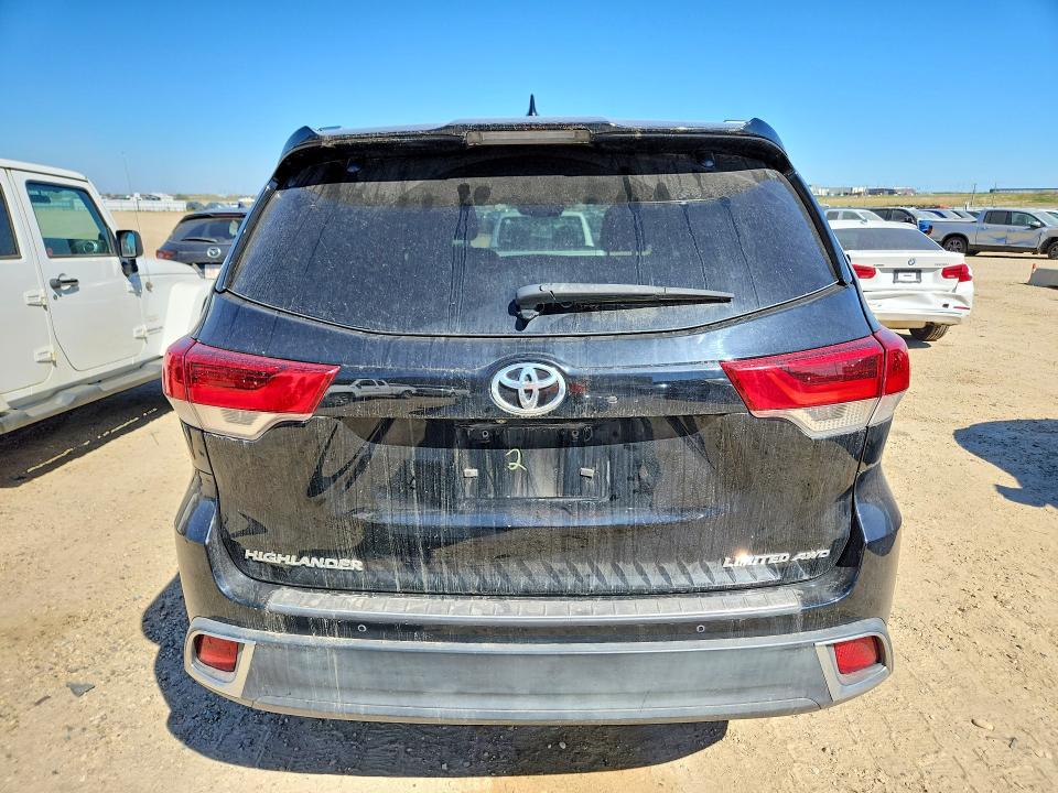 Продажа на аукционе авто 2019 Toyota Highlander, vin: 5TDDZRFH8KS740923, номер лота: 66290876