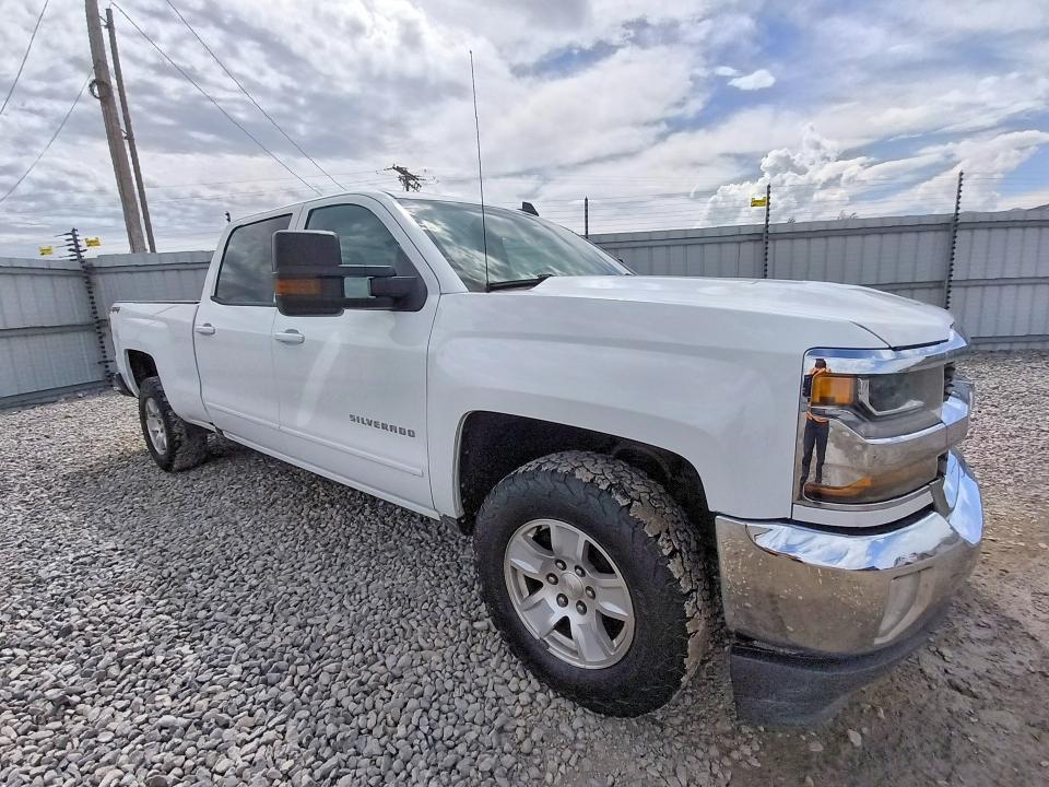 Продажа на аукционе авто 2018 Chevrolet Silverado, vin: 1GCUKREC2JF248638, номер лота: 66937366