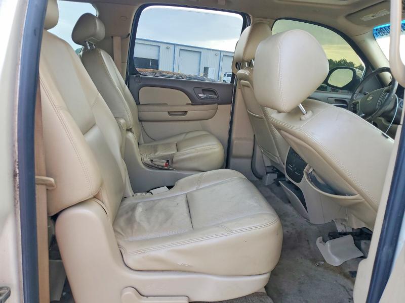Продаж на аукціоні авто 2010 Chevrolet Suburban, vin: 1GNUCKE02AR134364, номер лоту: 64783496