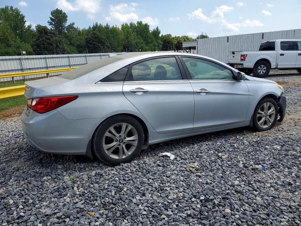 65604416 :رقم المزاد ، 5NPEC4AC1DH512811 vin ، 2013 Hyundai Sonata مزاد بيع
