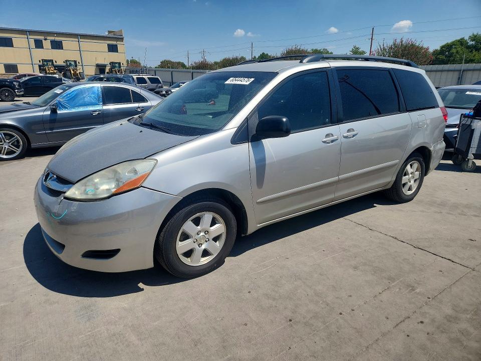 Aukcja sprzedaży 2010 Toyota Sienna, vin: 5TDKK4CCXAS330601, numer aukcji: 65444576