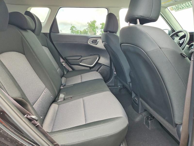 2023 Kia Soul მანქანა იყიდება აუქციონზე, vin: KNDJ23AU3P7874863, აუქციონის ნომერი: 64137236