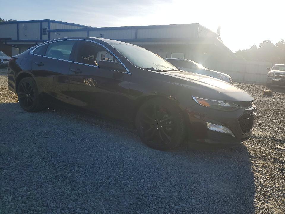 63732126 :رقم المزاد ، 1G1ZD5ST0MF068438 vin ، 2021 Chevrolet Malibu مزاد بيع