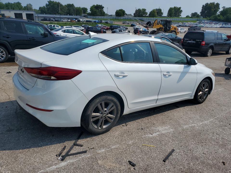 Продаж на аукціоні авто 2017 Hyundai Elantra, vin: 5NPD84LFXHH136815, номер лоту: 64126736