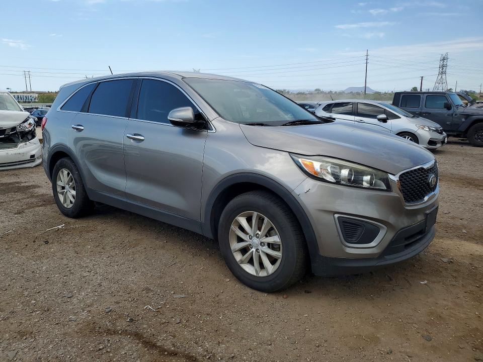 2018 Kia Sorento მანქანა იყიდება აუქციონზე, vin: 5XYPG4A32JG358013, აუქციონის ნომერი: 63576586