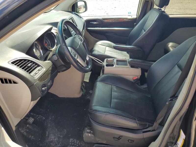 63118976 :رقم المزاد ، 2C4RC1BG5GR290914 vin ، 2016 Chrysler Town & Country مزاد بيع