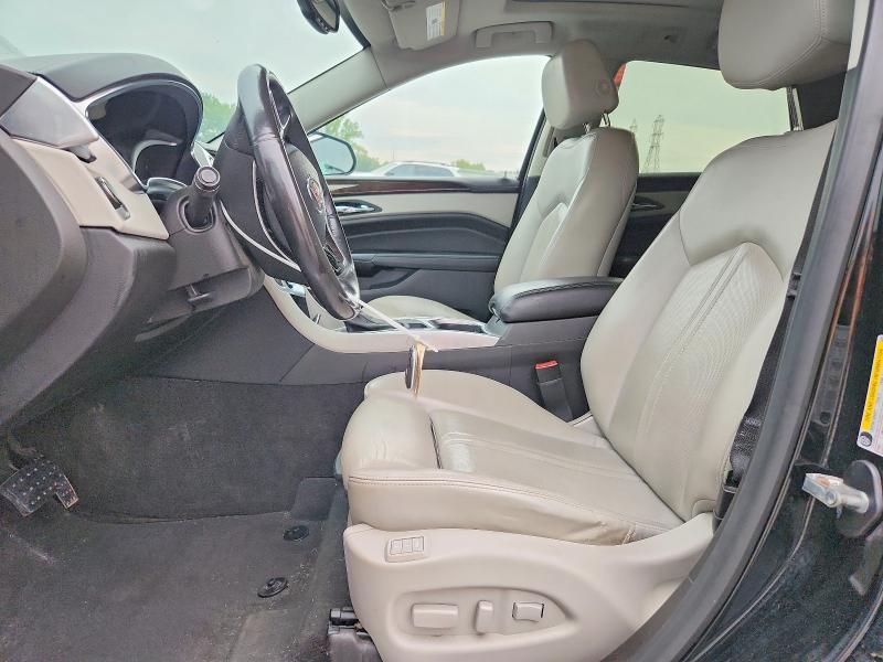 64552756 :رقم المزاد ، 3GYFNBE39FS575462 vin ، 2015 Cadillac Srx مزاد بيع