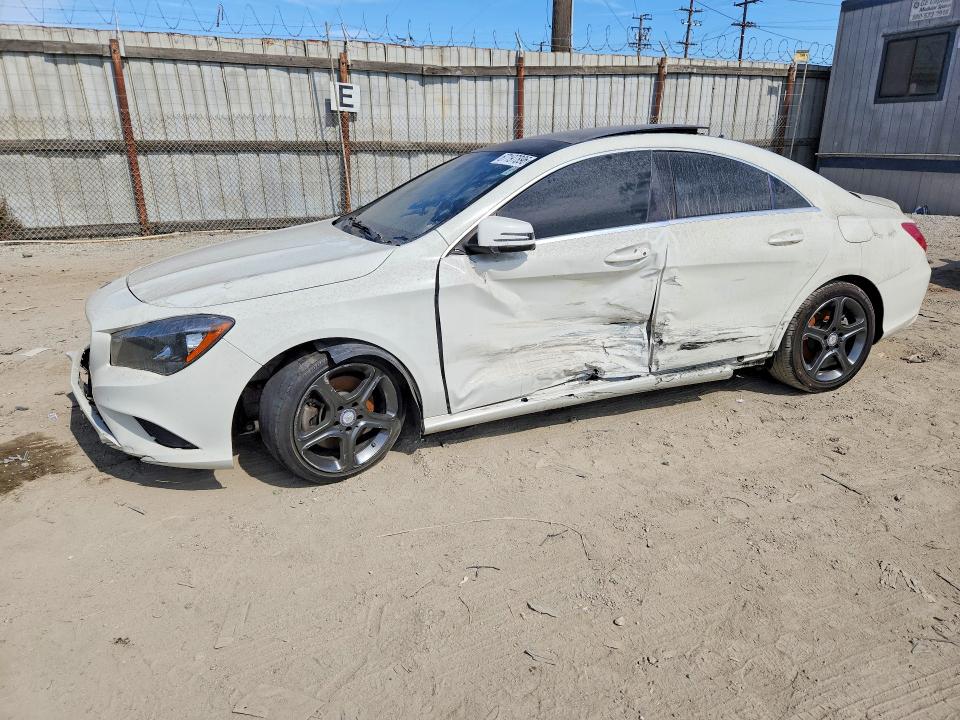 67197896 :رقم المزاد ، WDDSJ4EB6EN158110 vin ، 2014 Mercedes-benz Cla مزاد بيع