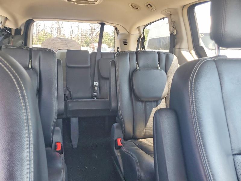 Продажа на аукционе авто 2014 Chrysler Town & Country, vin: 2C4RC1CG0ER304424, номер лота: 65750656