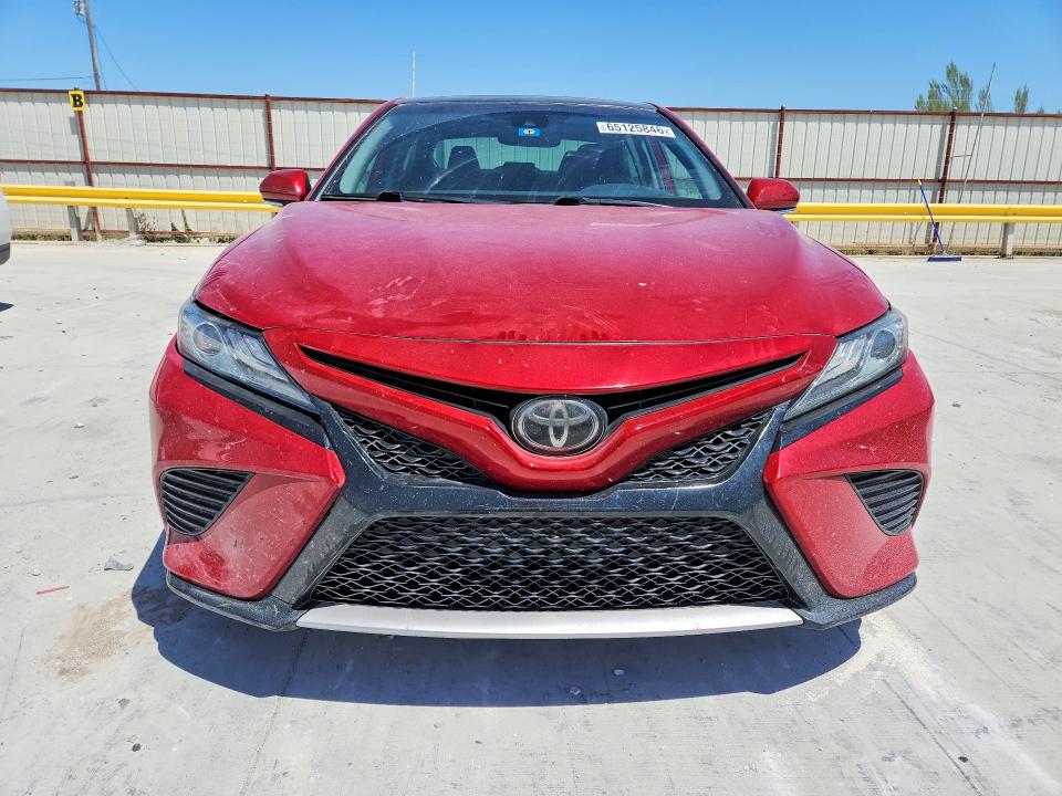 Auction sale of the 2019 Toyota Camry, vin: 4T1B61HK3KU171318, lot number: 65125846