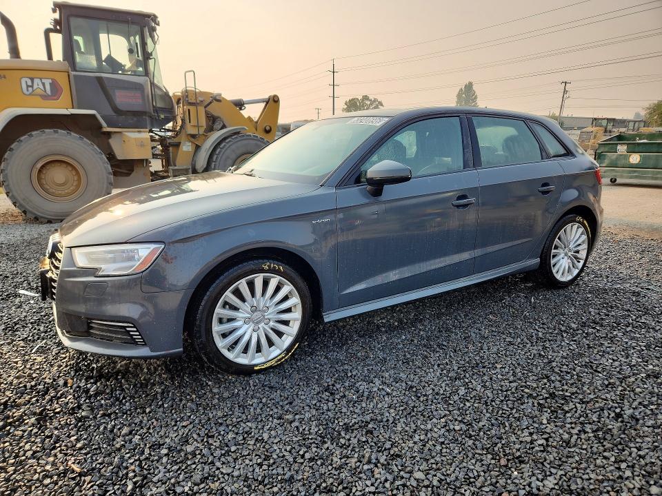 Aukcja sprzedaży 2017 Audi A3, vin: WAUUPBFF8HA042066, numer aukcji: 63240696