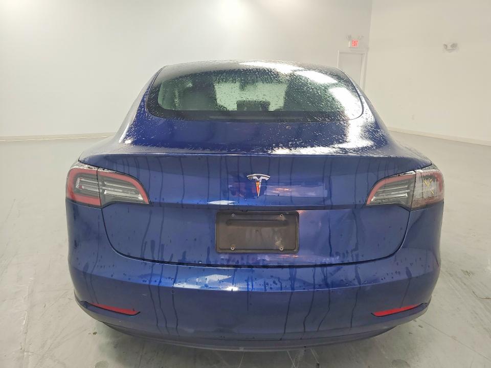 2022 Tesla Model 3 მანქანა იყიდება აუქციონზე, vin: 5YJ3E1EA1NF371831, აუქციონის ნომერი: 66501026