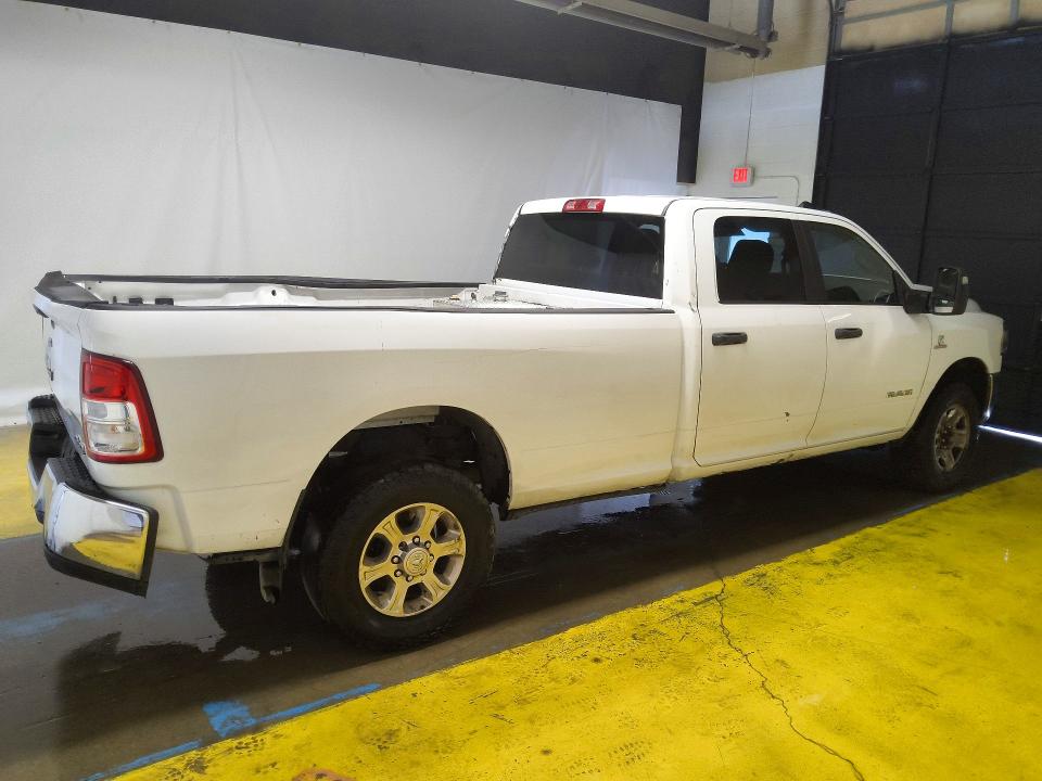 63422286 :رقم المزاد ، 3C63R3HL2PG660427 vin ، 2023 Ram 3500 مزاد بيع