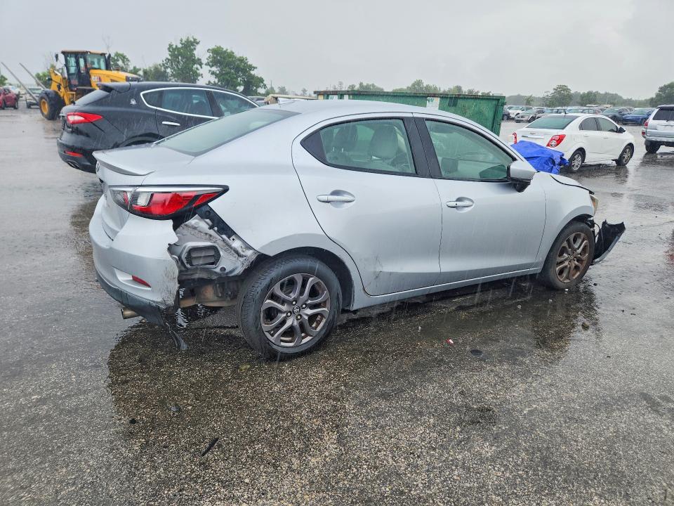 Продаж на аукціоні авто 2019 Toyota Yaris, vin: 3MYDLBYVXKY517594, номер лоту: 64432676