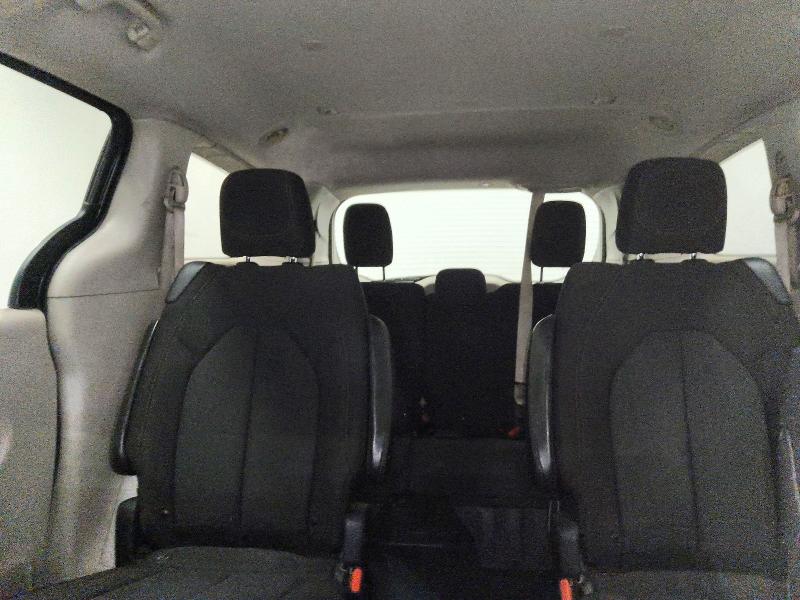 65313706 :رقم المزاد ، 2C4RC1DG1HR642904 vin ، 2017 Chrysler Pacifica مزاد بيع