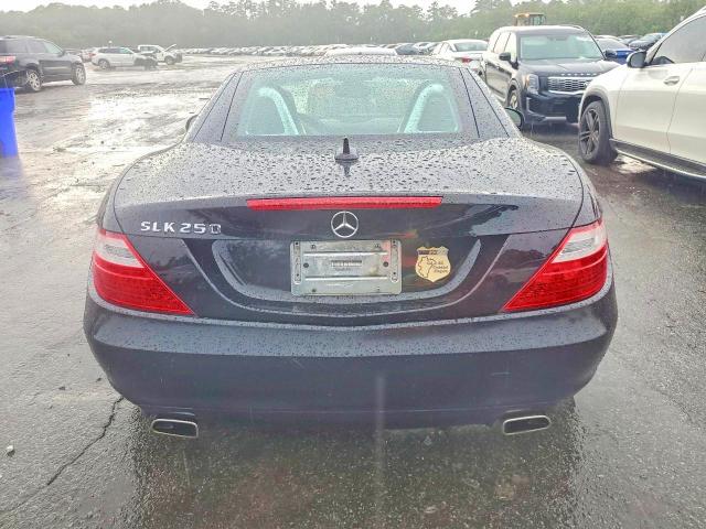 Продаж на аукціоні авто 2012 Mercedes-benz Slk, vin: WDDPK4HA8CF048219, номер лоту: 67065036