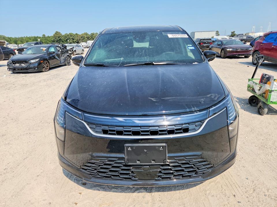66070226 :رقم المزاد ، 2C4RC1GG4VR557126 vin ، 2027 Chrysler Pacifica مزاد بيع