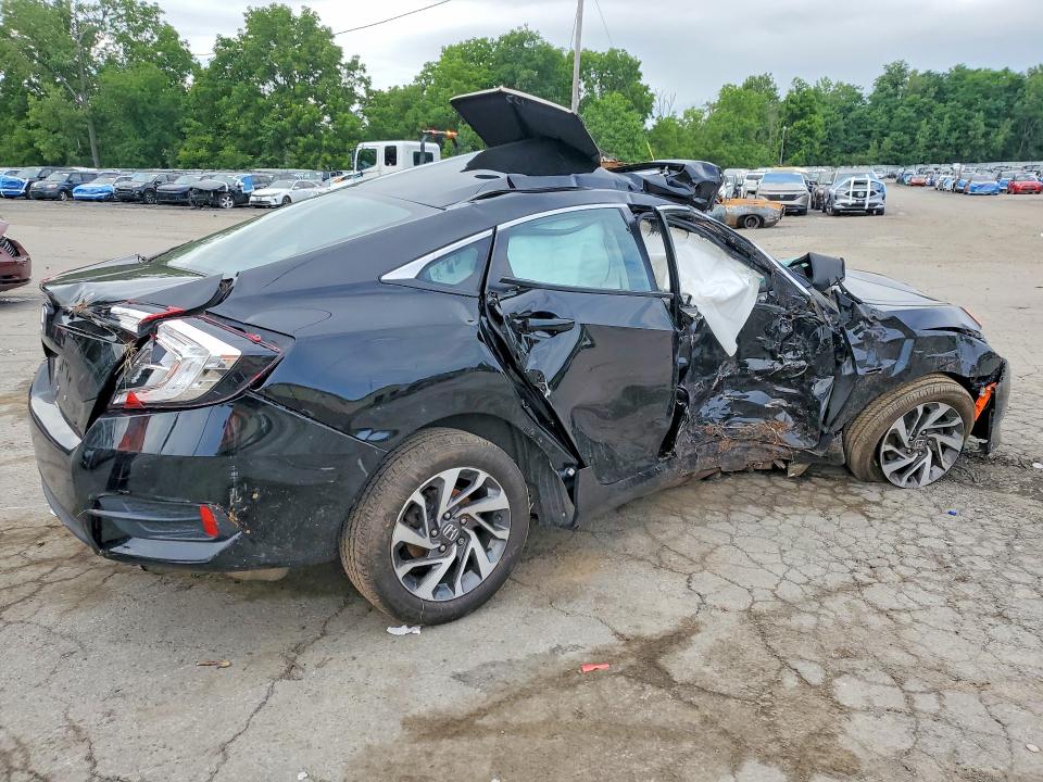 63831246 :رقم المزاد ، 19XFC2F75GE224819 vin ، 2016 Honda Civic مزاد بيع
