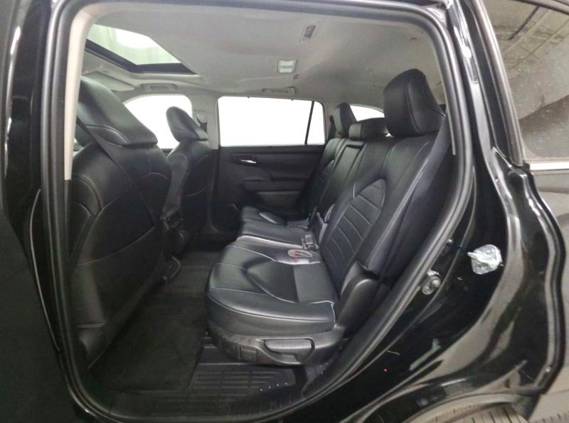 Продажа на аукционе авто 2023 Toyota Highlander, vin: 5TDKDRBH0PS029803, номер лота: 64849266