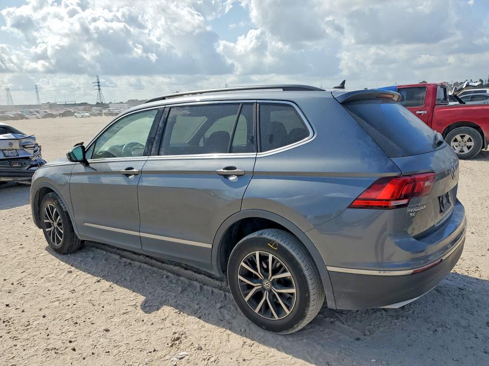 Продажа на аукционе авто 2021 Volkswagen Tiguan, vin: 3VV3B7AX9MM039072, номер лота: 64214816