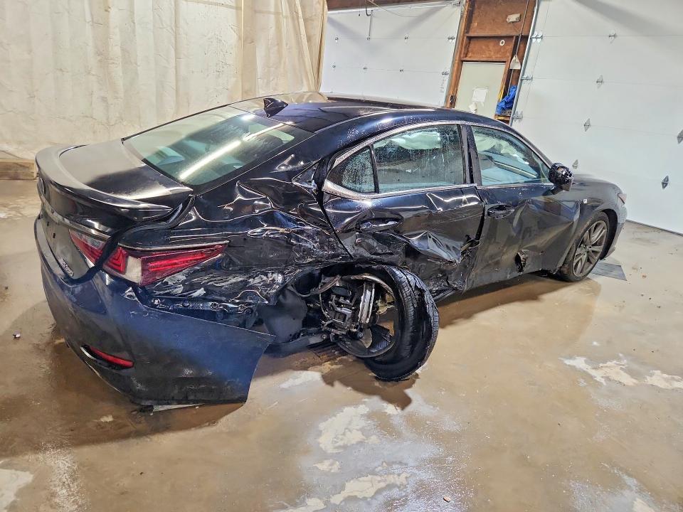 65439156 :رقم المزاد ، 58ABZ1B15KU023655 vin ، 2019 Lexus Es مزاد بيع