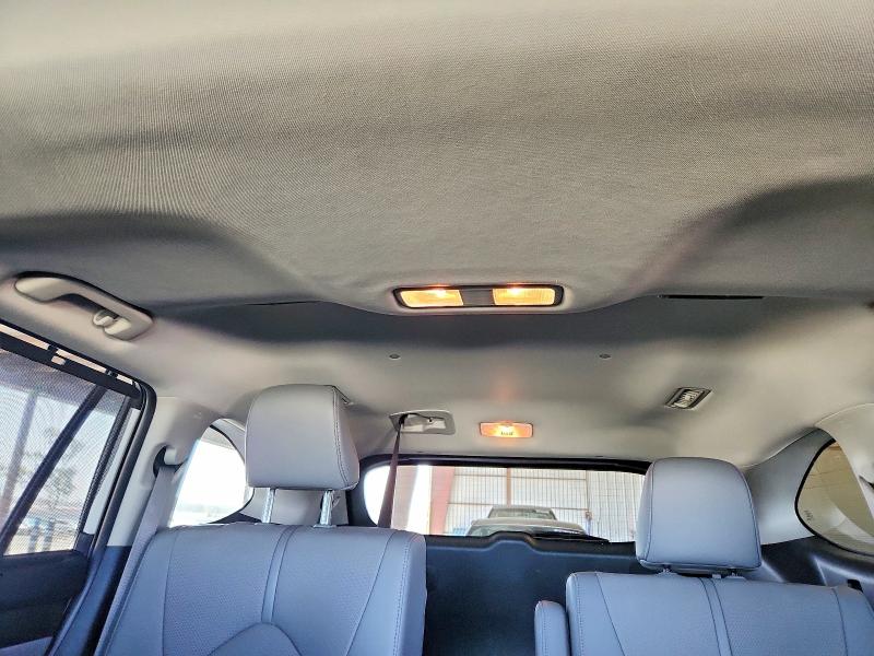Продаж на аукціоні авто 2026 Toyota Highlander Hybrid, vin: 5TDXBRCH0TS722293, номер лоту: 63667696