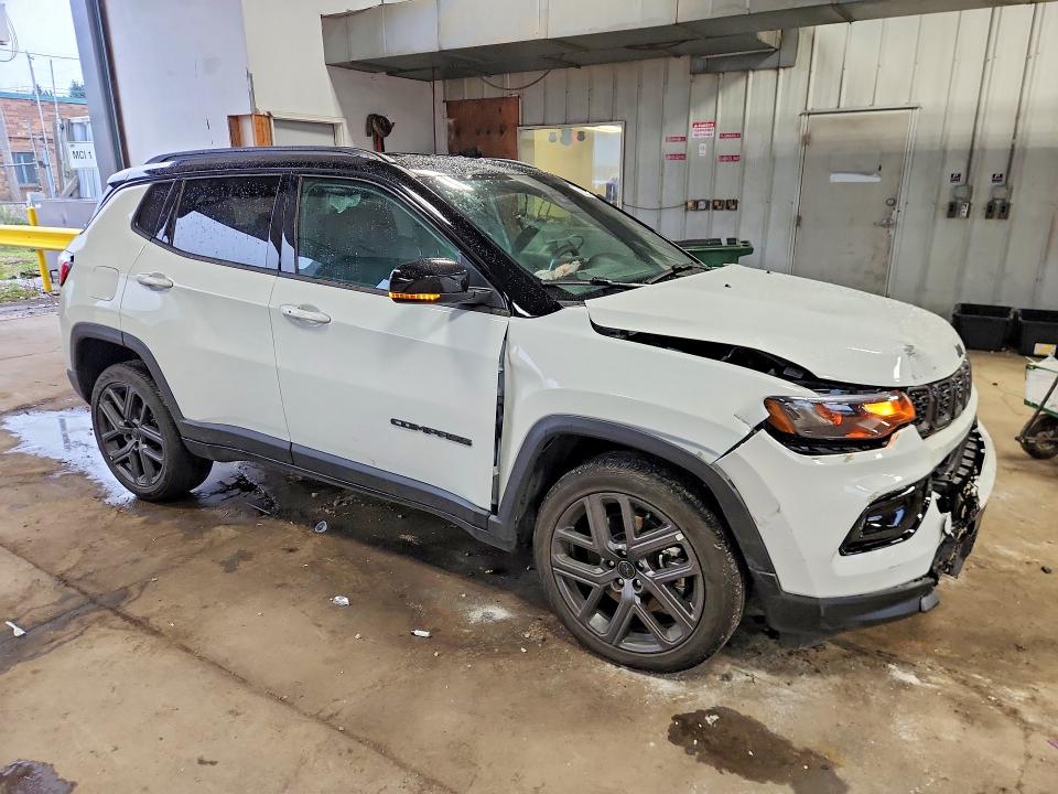 2026 Jeep Compass მანქანა იყიდება აუქციონზე, vin: 3C4NJDCNXTT258891, აუქციონის ნომერი: 64514326