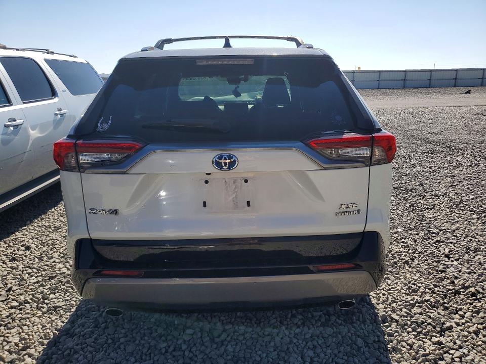 Продаж на аукціоні авто 2021 Toyota Rav4, vin: 2T3E6RFV1MW017483, номер лоту: 63665656