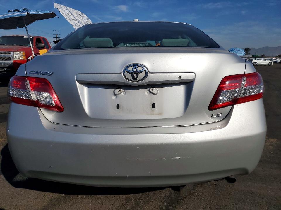 66914166 :رقم المزاد ، 4T1BF3EK1AU052438 vin ، 2010 Toyota Camry مزاد بيع