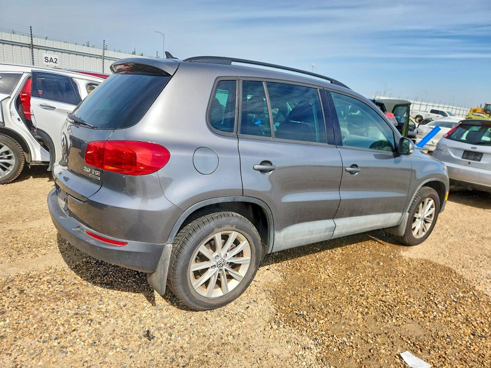 63746996 :رقم المزاد ، WVGJV3AX6EW609659 vin ، 2014 Volkswagen Tiguan مزاد بيع