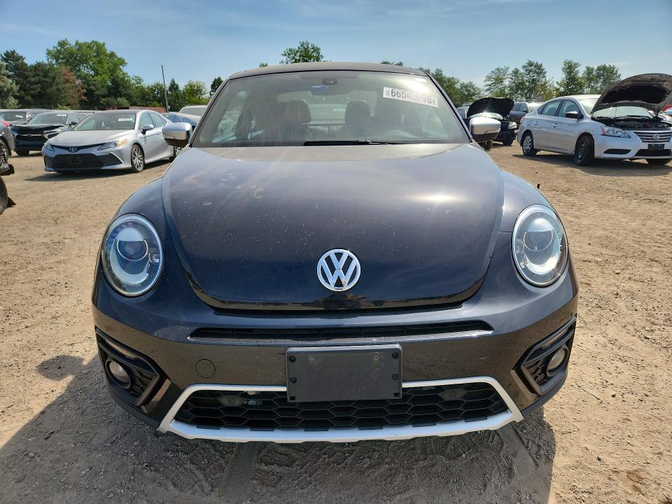 2018 Volkswagen Beetle მანქანა იყიდება აუქციონზე, vin: 3VWSD7AT7JM706165, აუქციონის ნომერი: 66545716