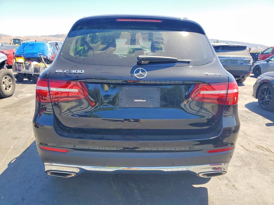 63911186 :رقم المزاد ، WDC0G4KB3KF615086 vin ، 2019 Mercedes-benz Glc مزاد بيع