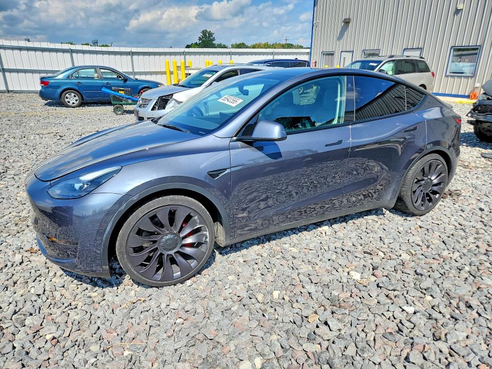 2021 Tesla Model Y მანქანა იყიდება აუქციონზე, vin: 5YJYGDEF5MF202195, აუქციონის ნომერი: 66940566