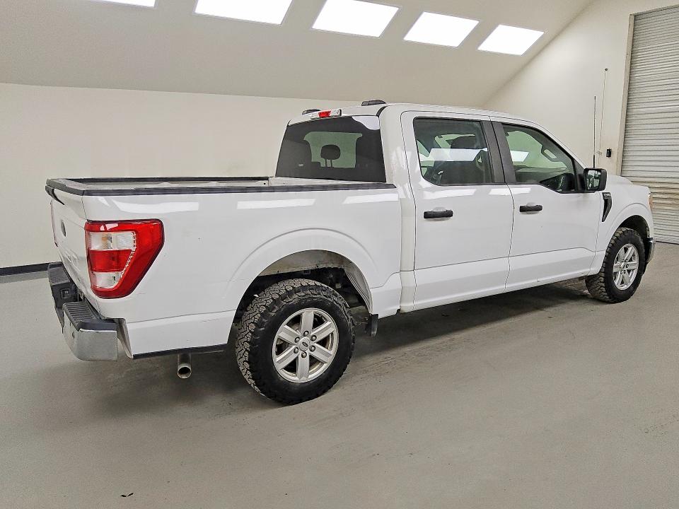 60552776 :رقم المزاد ، 1FTEW1CB8NKF26430 vin ، 2022 Ford F150 مزاد بيع